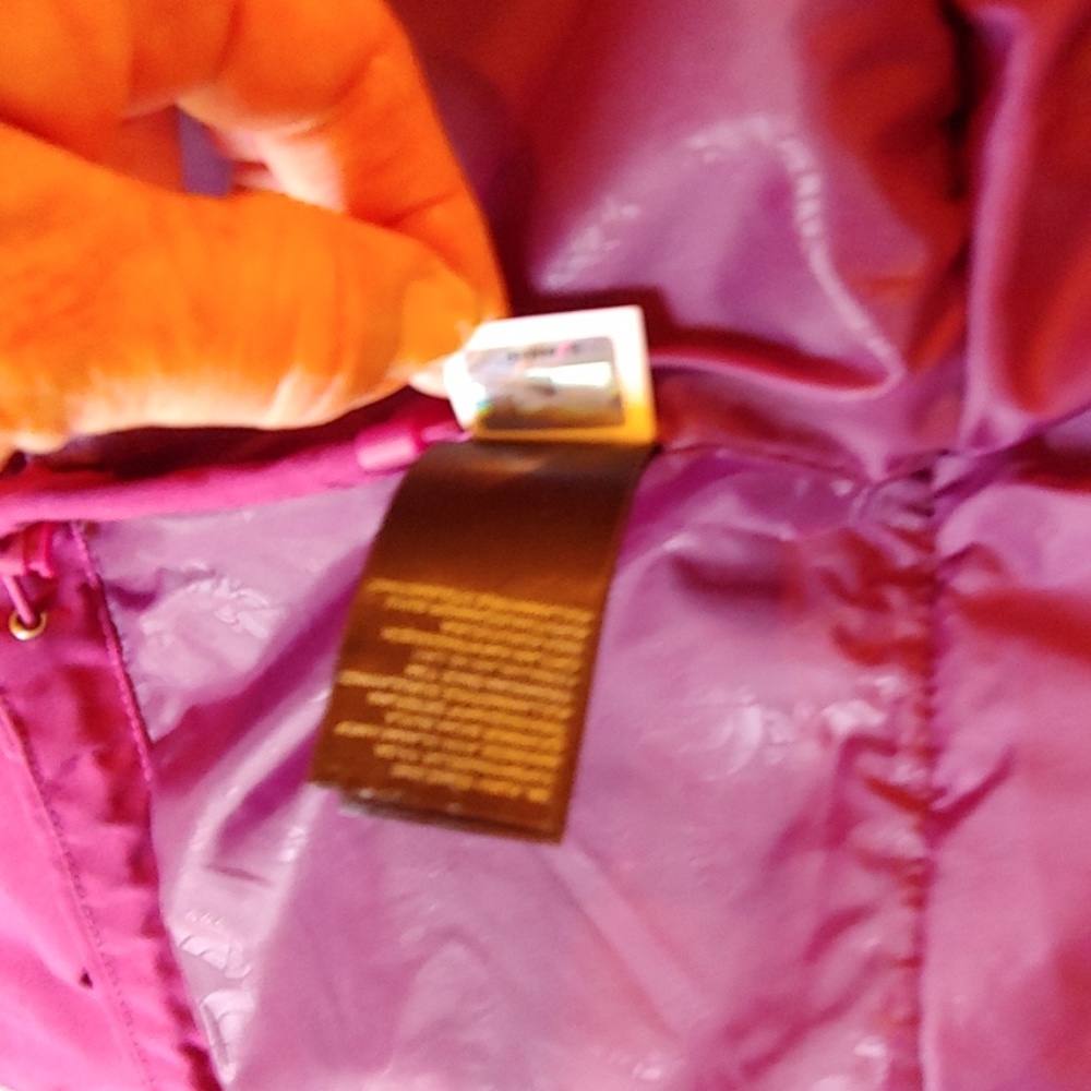 The North Face like new, size medium - Picture 8 of 8